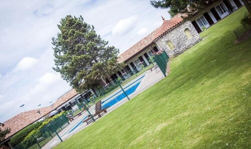 Logis Hotel & Restaurant - Lensotel Exterior photo