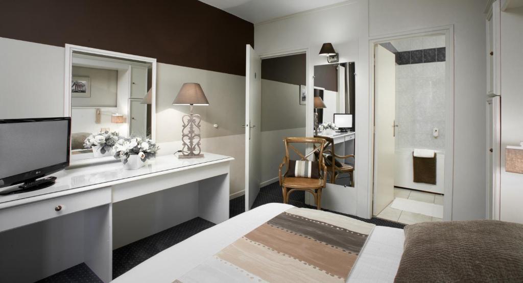 Logis Hotel & Restaurant - Lensotel Room photo