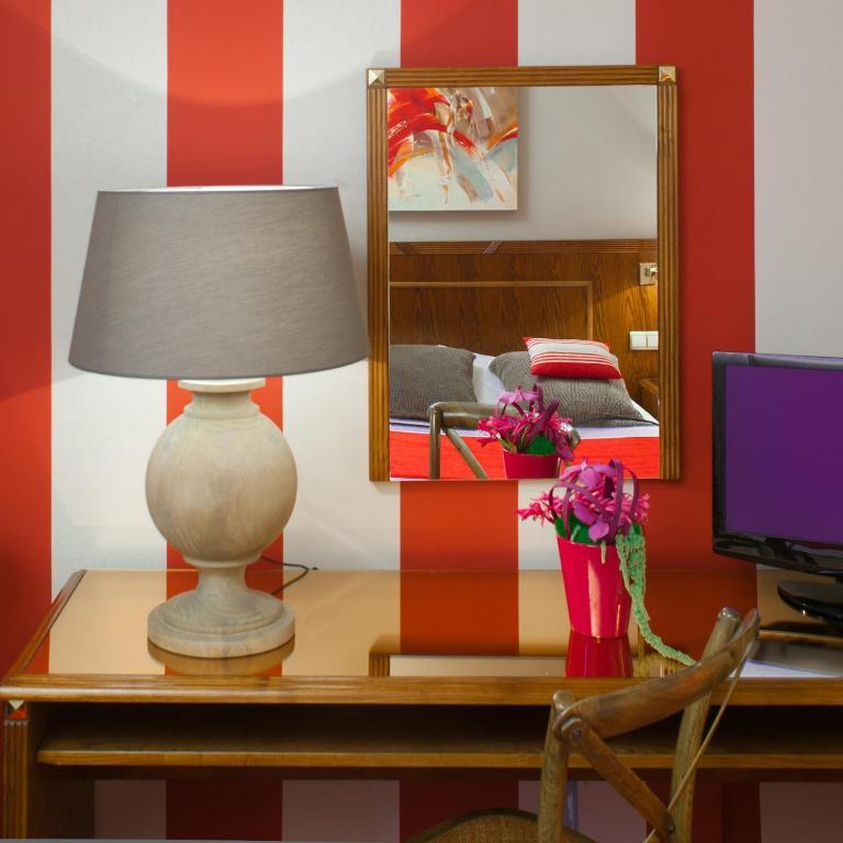 Logis Hotel & Restaurant - Lensotel Room photo